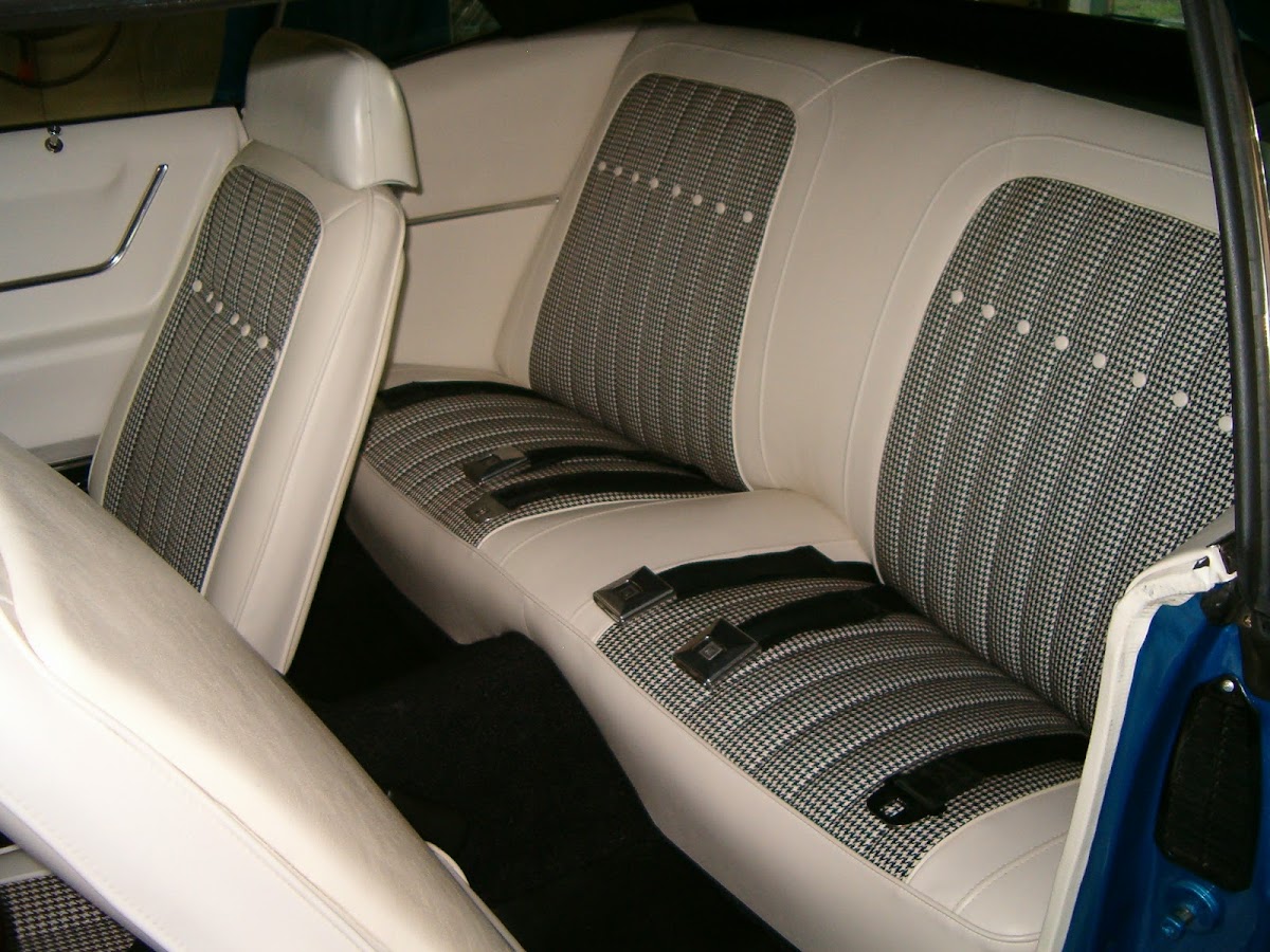 Georgia's Auto Upholstery