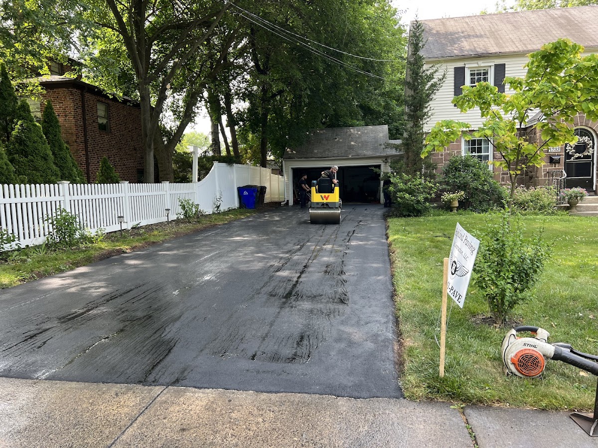 Highland Paving Construction