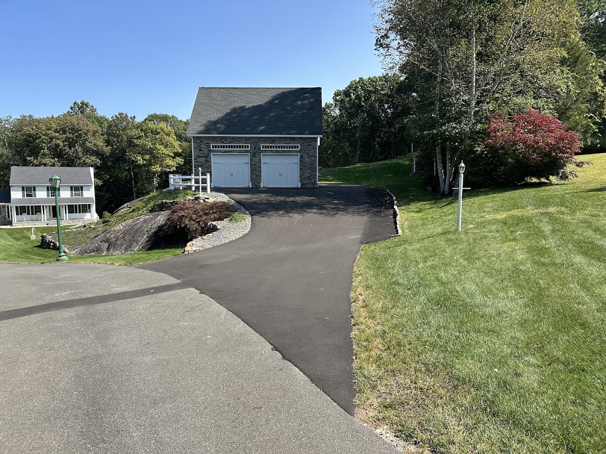 Asphalt Maintenance Paving Contractors LLC