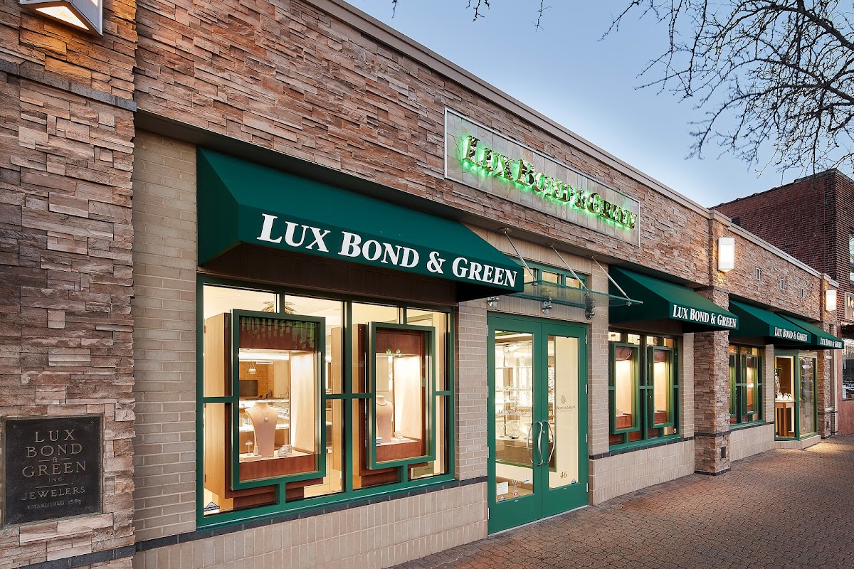 Lux Bond & Green