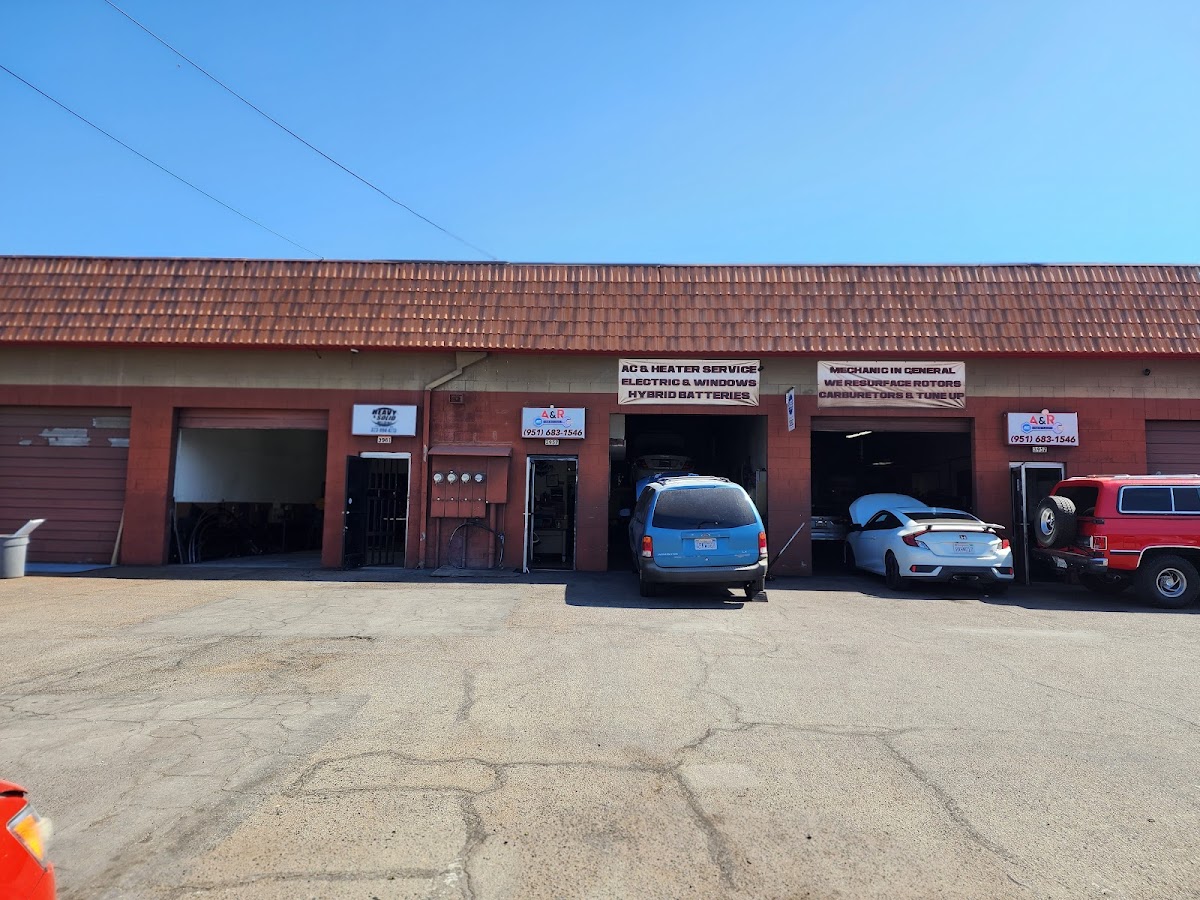 A & R Auto Service LLC