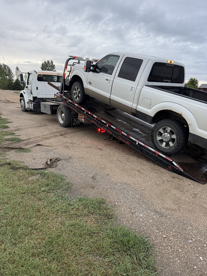 Hale's Repair Center and Towing LLC