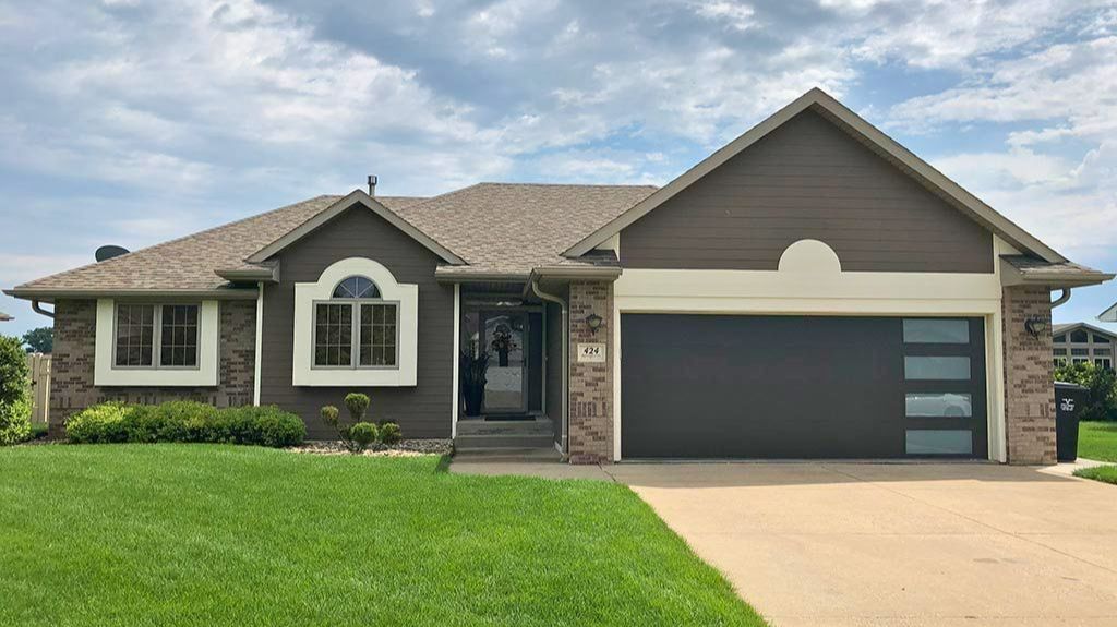 LCC Garage Door Specialists - LCC Garage Door Specialists Garage Door Repair in Sergeant Bluff, IA photo