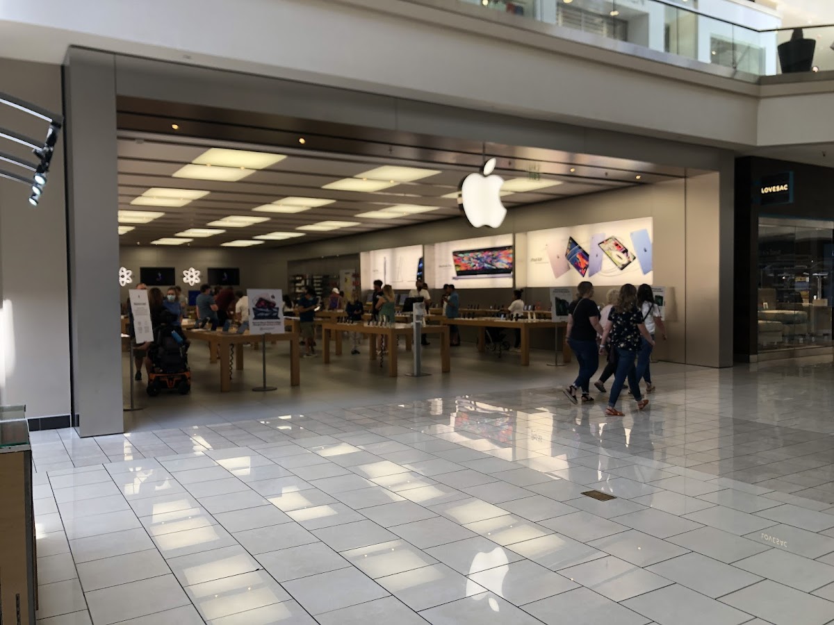 Apple Boise Towne Square