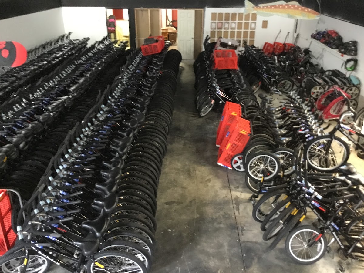 Mike's Bikes - Bicycle Rentals