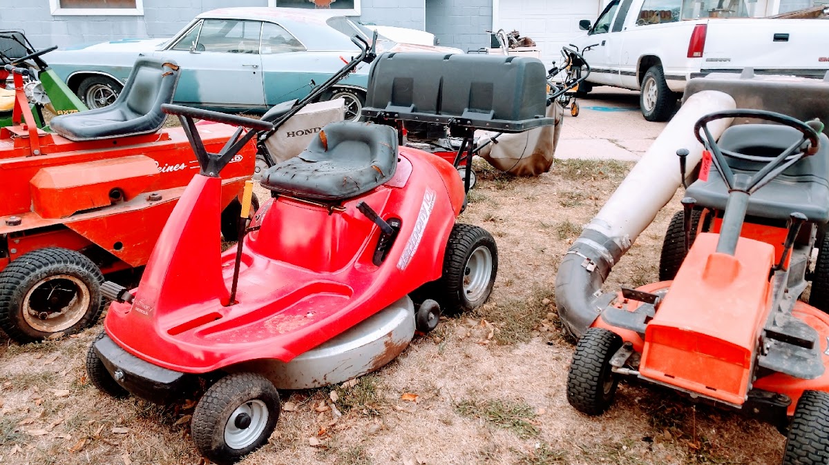 Summers Mower Repair/Sales