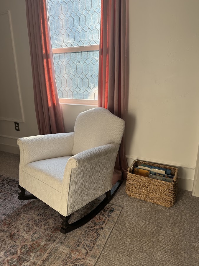 Markell's Upholstery & Furniture