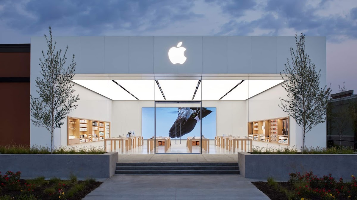 Apple Village Pointe