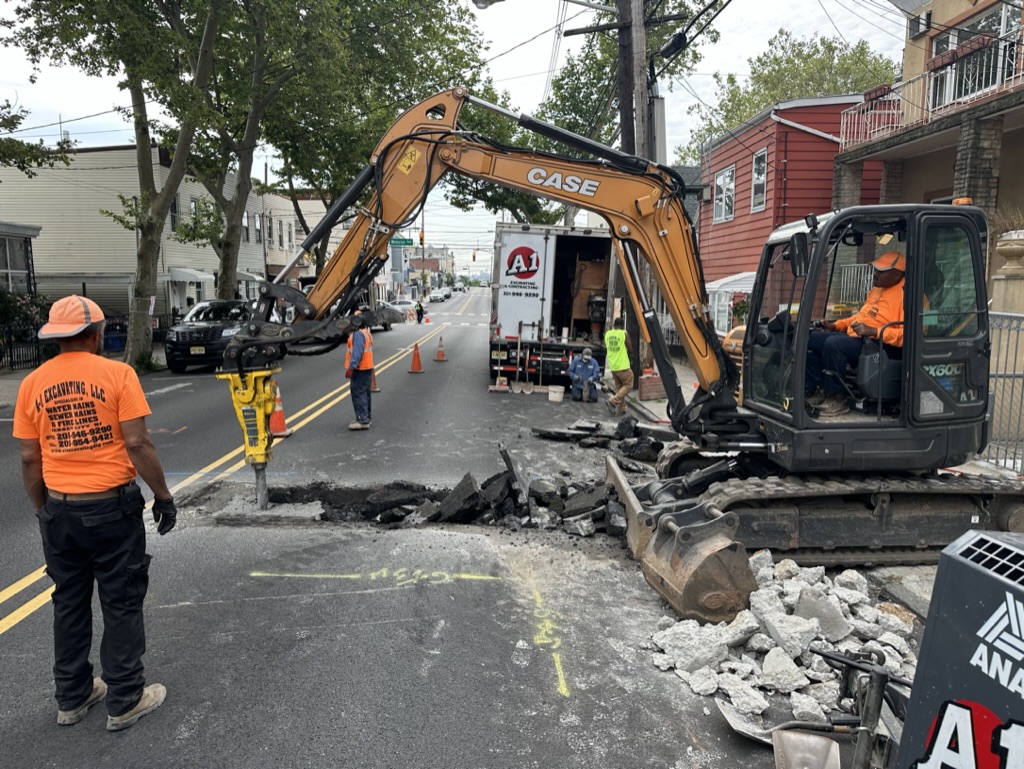 A1 Excavating & Contracting LLC