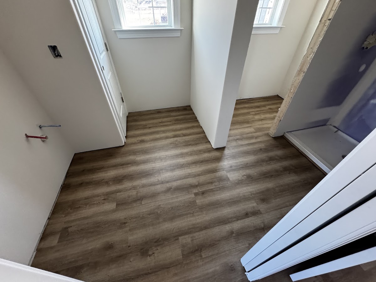 SM Hardwood Flooring
