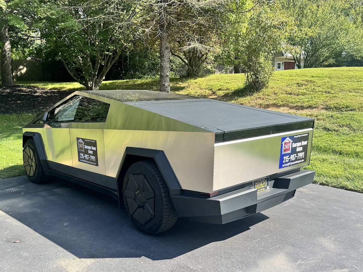 247 Garage Door guys