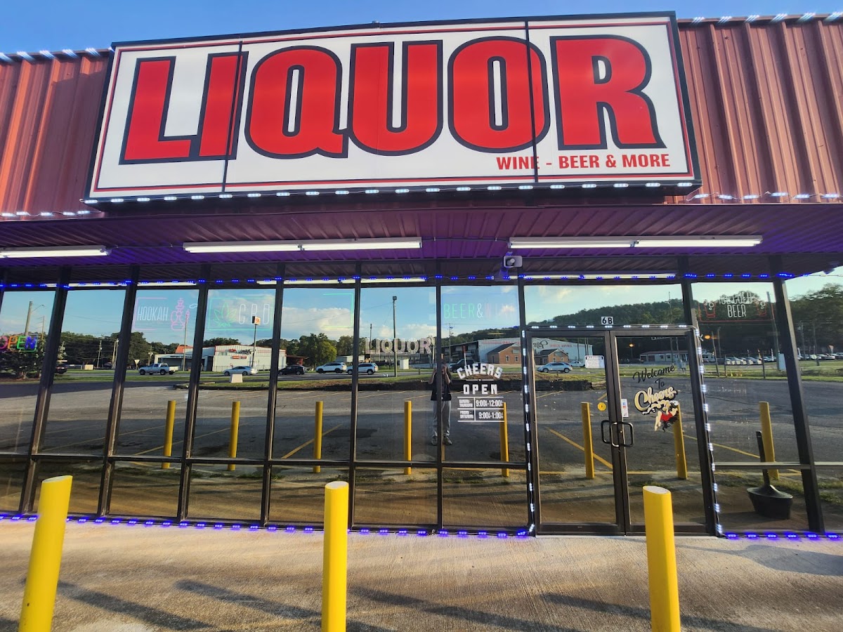 Oxford Cheers Wine And Spirits Tobacco outlet