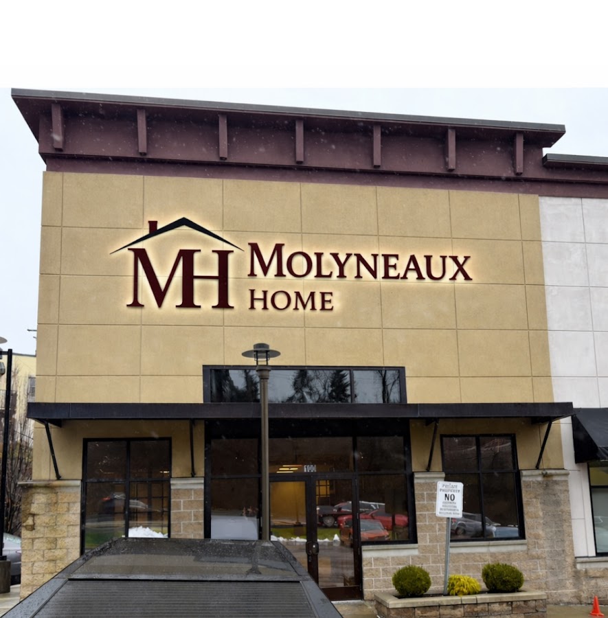 Molyneaux Home