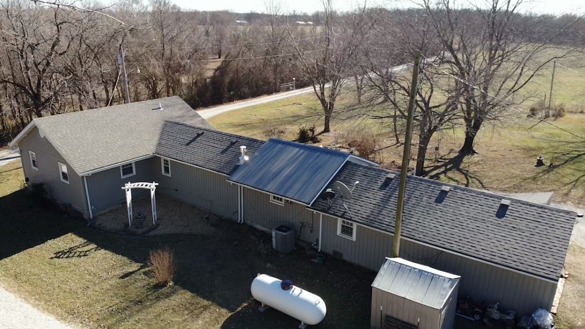 RJ Roofing and Contracting