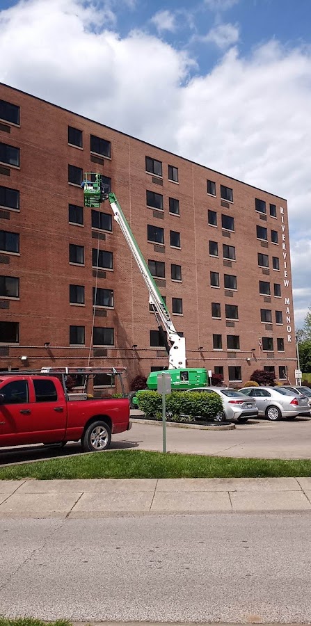 McGinnis Pressure Washing & Painting LLC