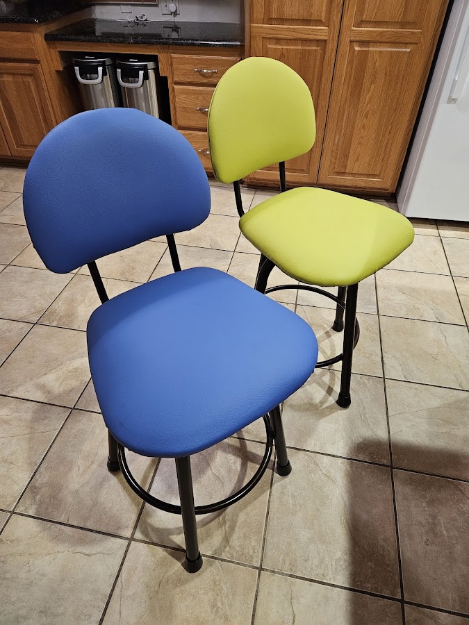 Jennie's Artistic Upholstery LLC