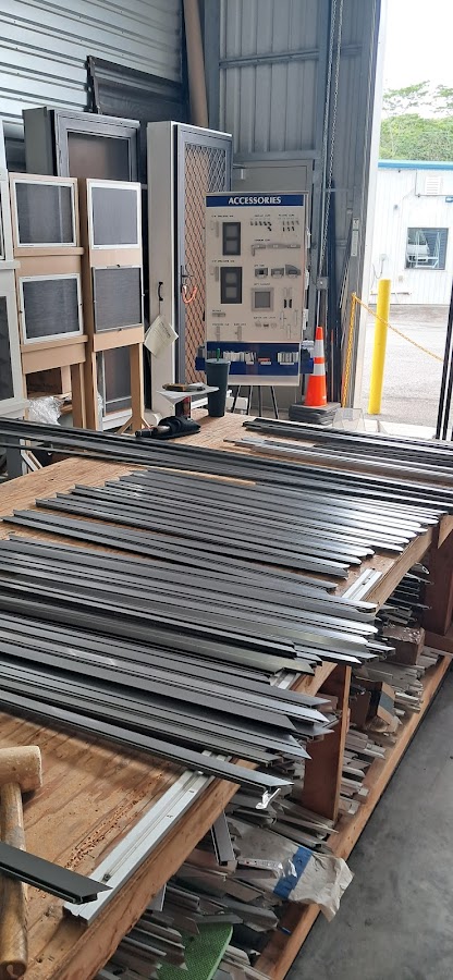 Stirling Screen Window & Door Fabrication & Repair LLC. - Stirling Screen Window & Door Fabrication & Repair LLC. Shower Door Repair in Keaa