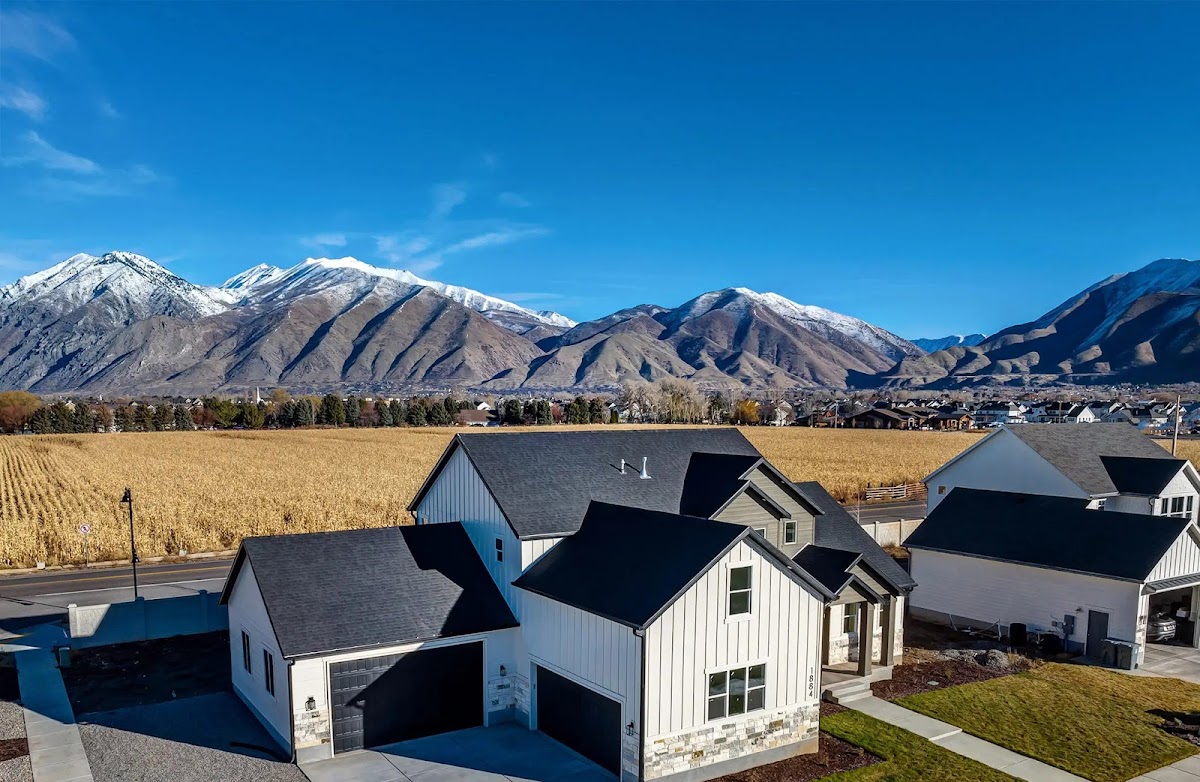 BH Exterior and Design