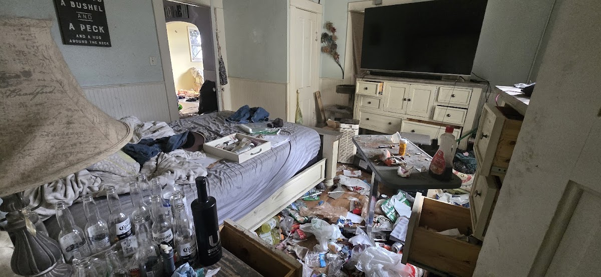 Salina Strong Hauling and Junk Removal