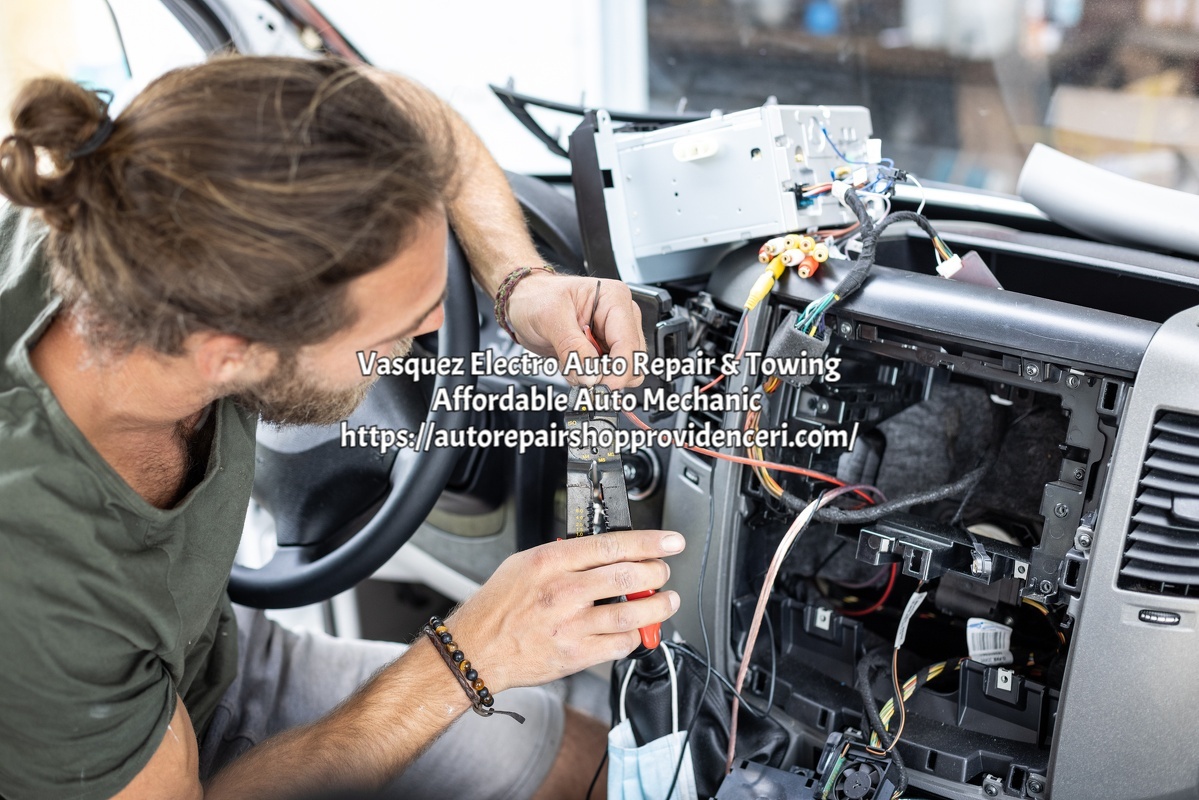 Vasquez Electro Auto Repair & Towing