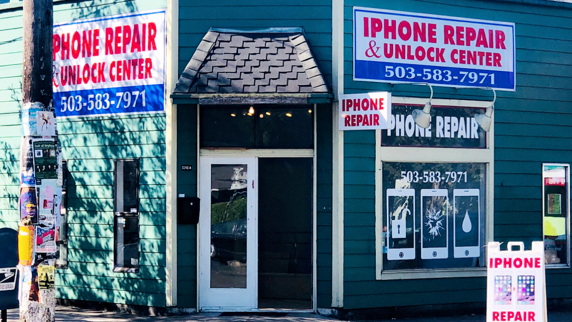 IPhone Screen Repair, Samsung Repair & iPad Repair Charging Port Repair in Portland, OR photo