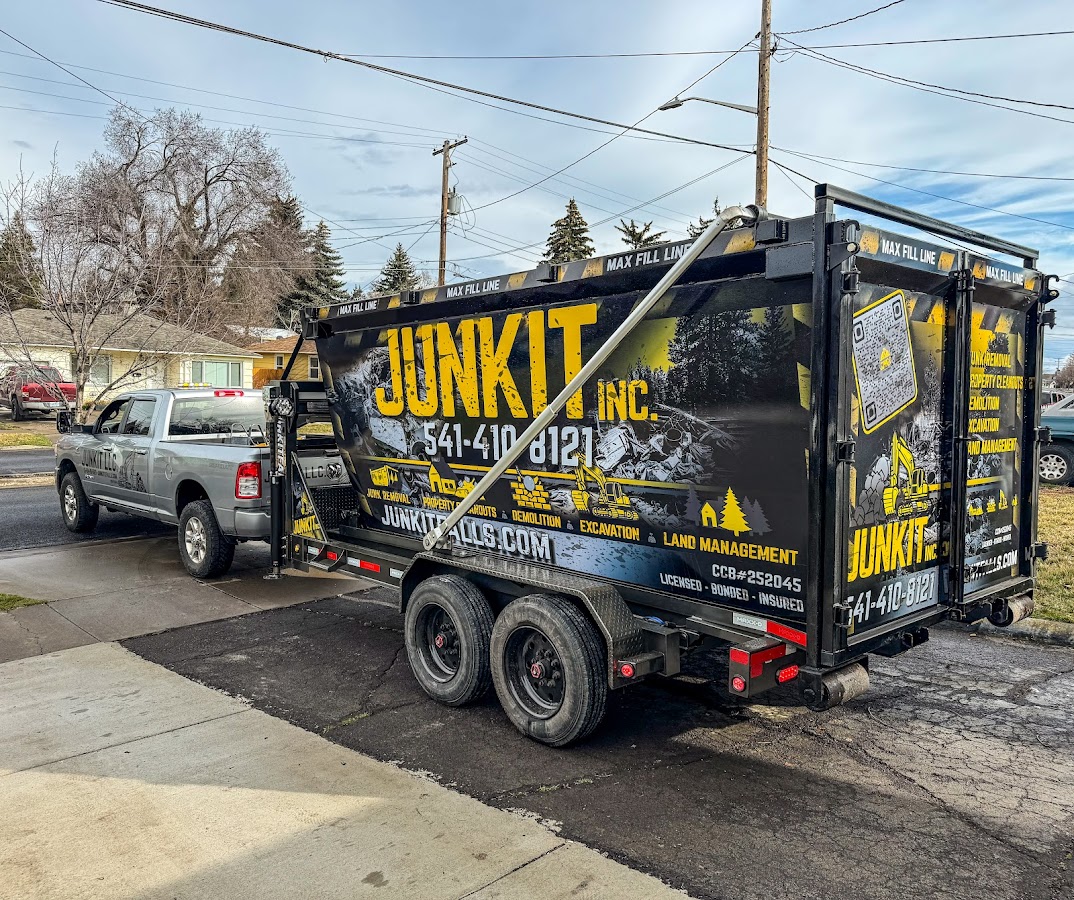 JUNKIT LLC. - JUNKIT LLC. Trash Compactor Repair in Klamath Falls, OR photo