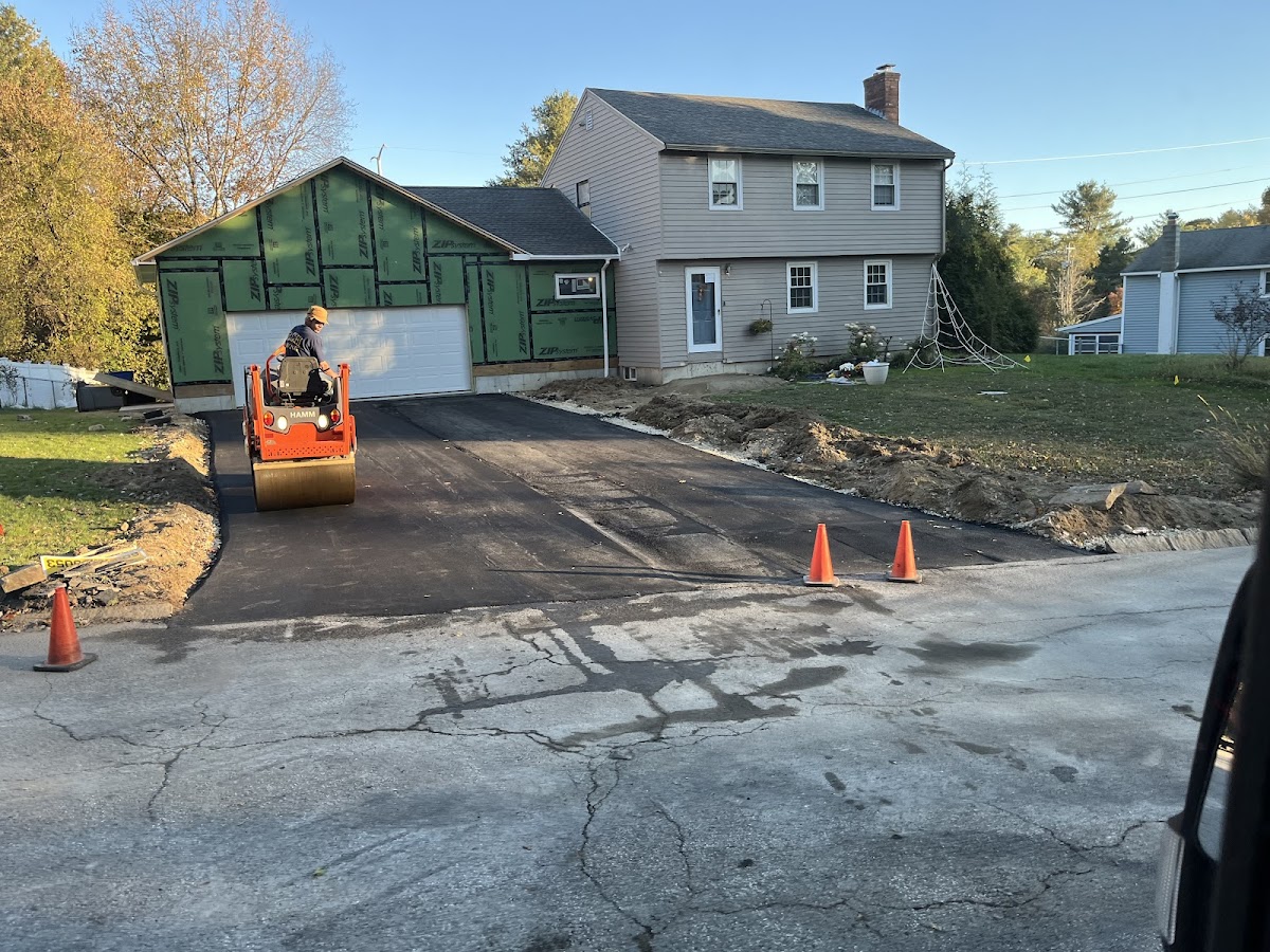 RCH Driveway Sealing LLC