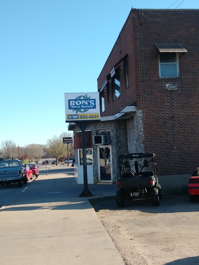 Ron's Auto Repair - Ron's Auto Repair Tire Repair in Brookings, SD photo