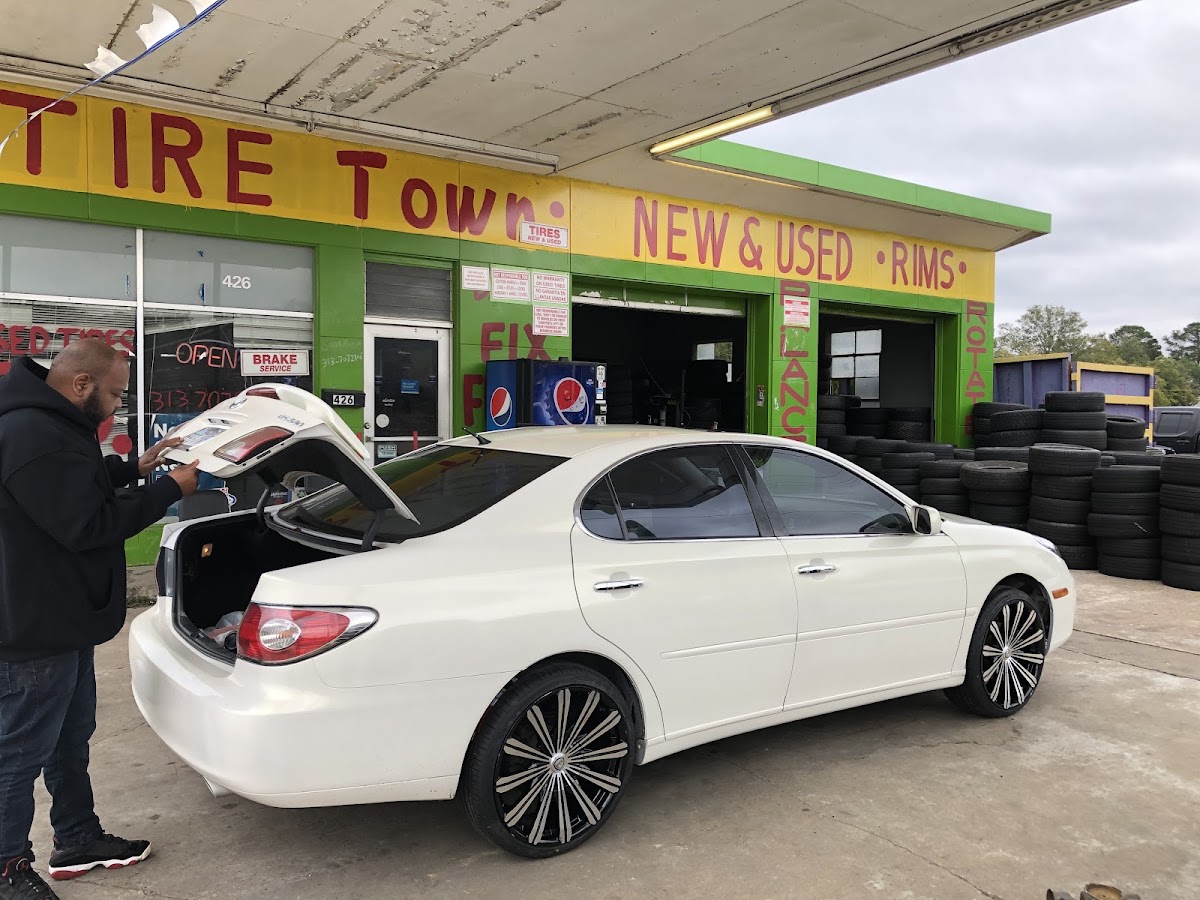 Tire Town