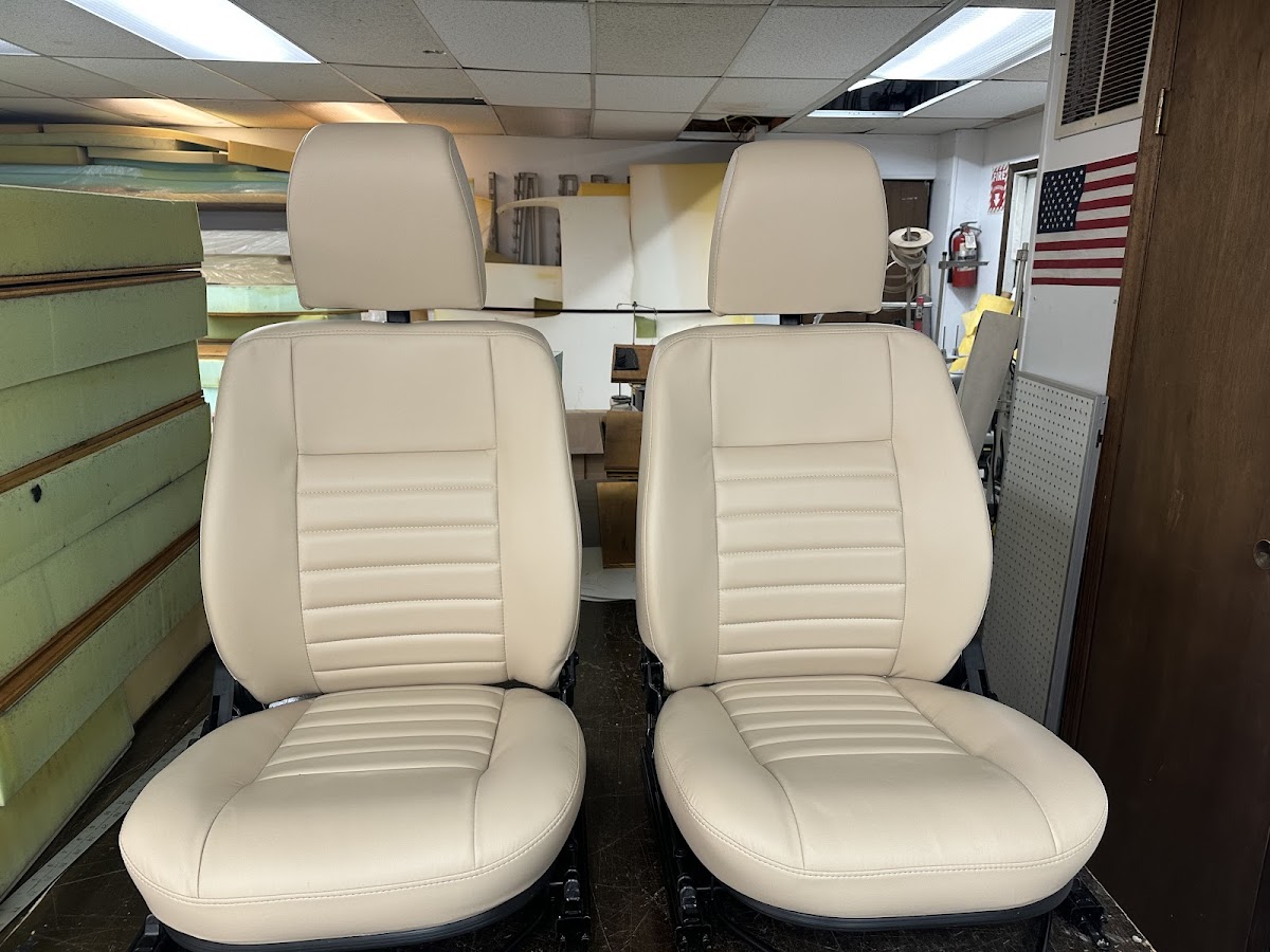 Jerry's Upholstery Inc