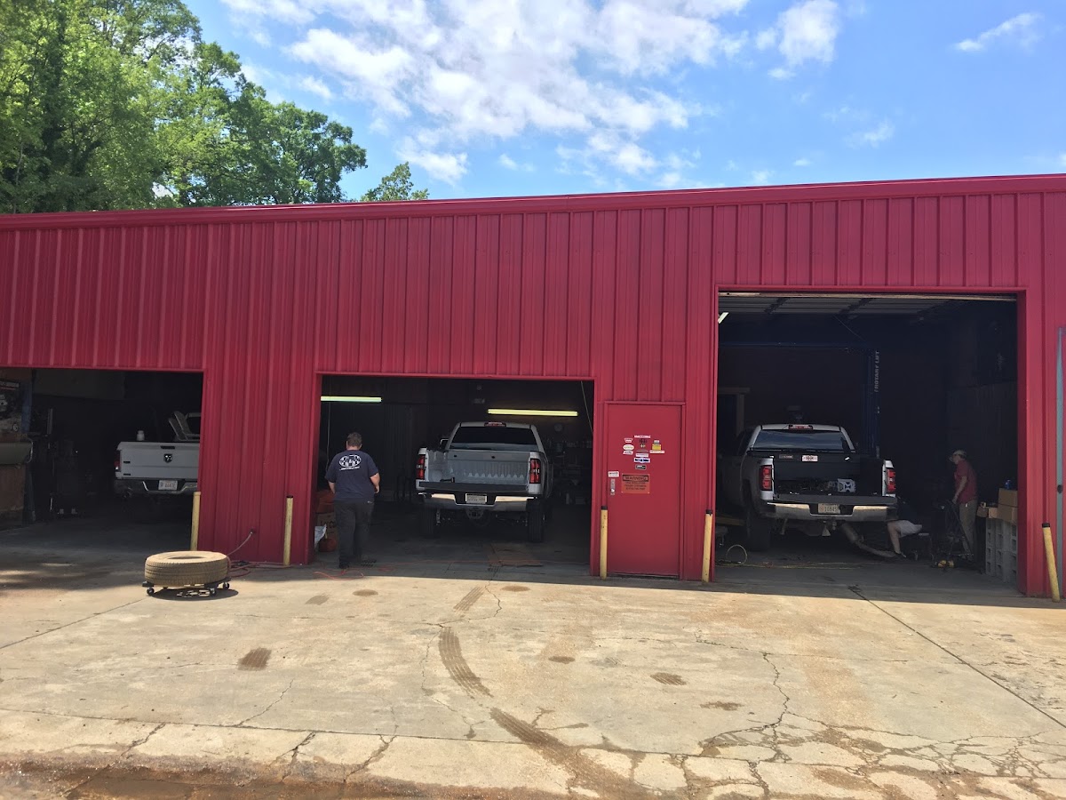 H&H Truck and Outdoor - Columbus MS