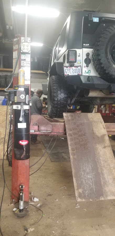 Jay's Auto Repair & Tires