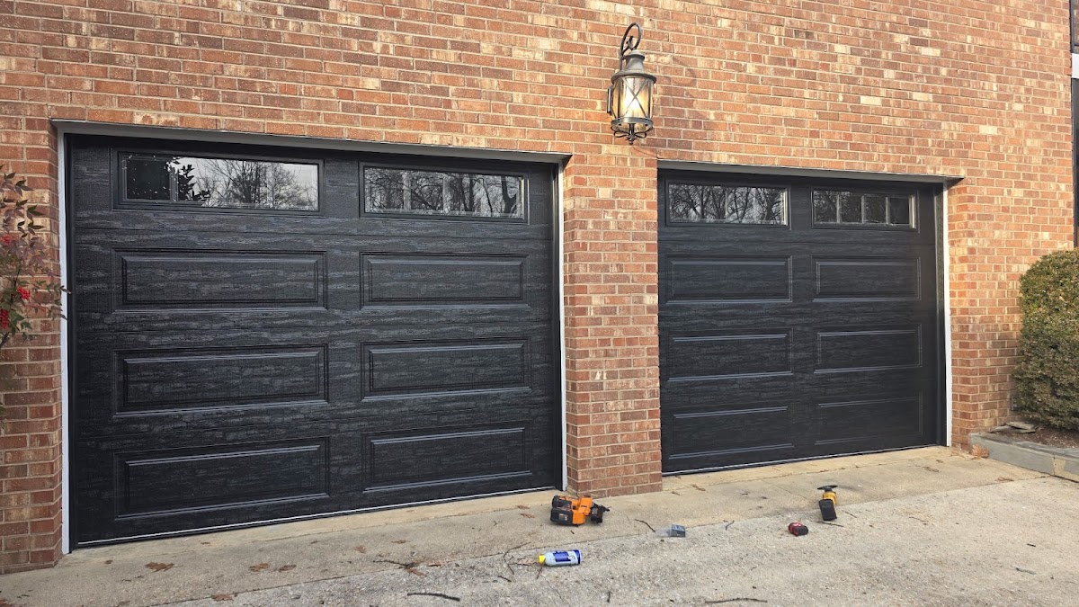 PREMIUM GARAGE DOOR