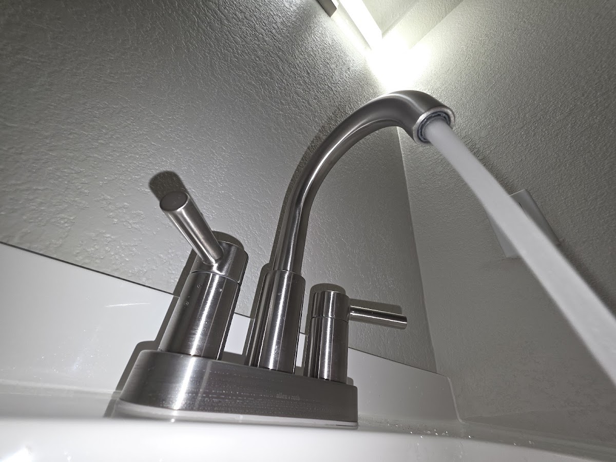 Midwest Plumbing. Co LLC