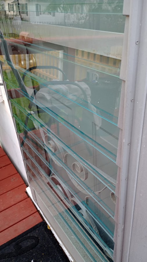 Pekin Glass & Mirror