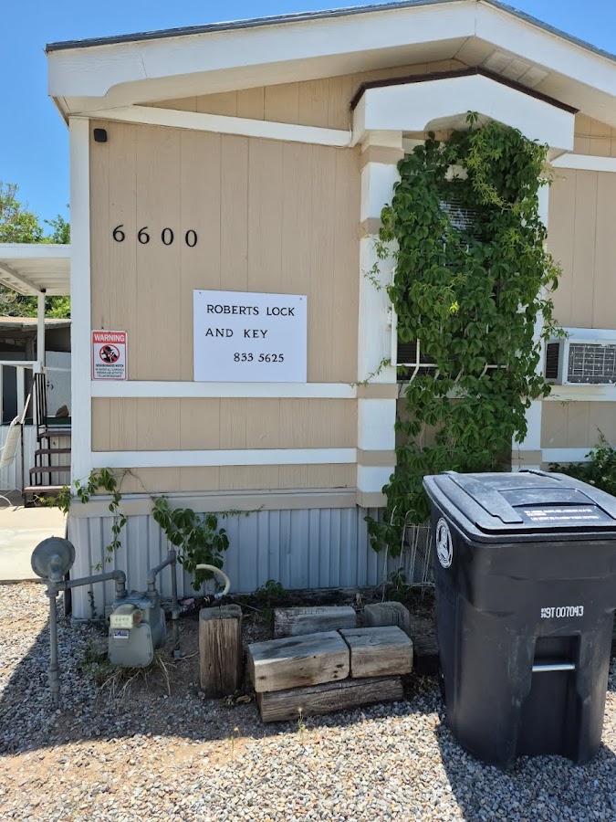 Roberts Lock and Key - Roberts Lock and Key Lock Repair in Albuquerque, NM photo