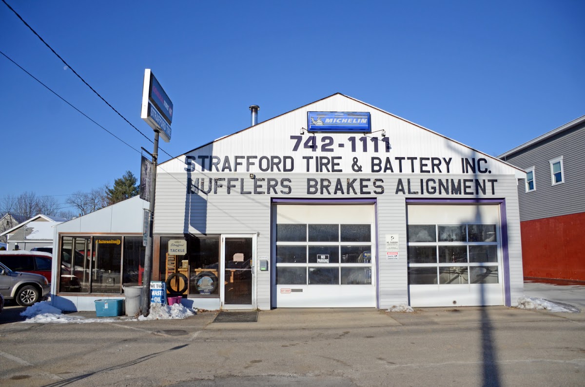 Strafford Tire Laroche's Auto Repair And Battery - Strafford Tire Laroche's Auto Repair And Battery Engine Diagnostics in Dover, NH photo