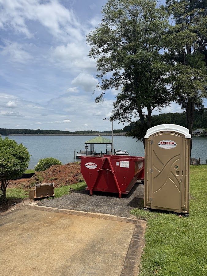 Griffin Waste Of Anderson & Oconee - Griffin Waste Of Anderson & Oconee Trash Compactor Repair in Seneca, SC photo