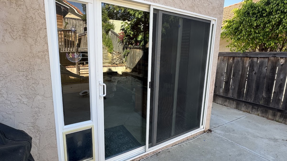 Aloha Sliding Door Repair And Screen Installation
