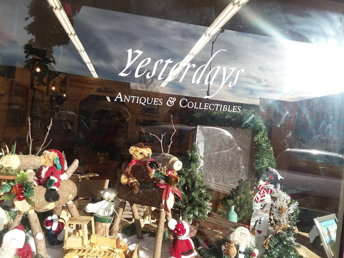 Main Street antiques and decor