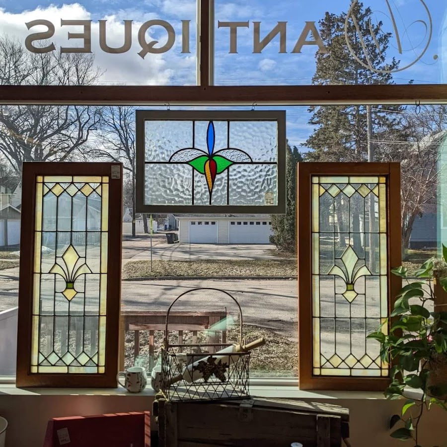 Aal Yours - Consignments, furniture, home decor and more