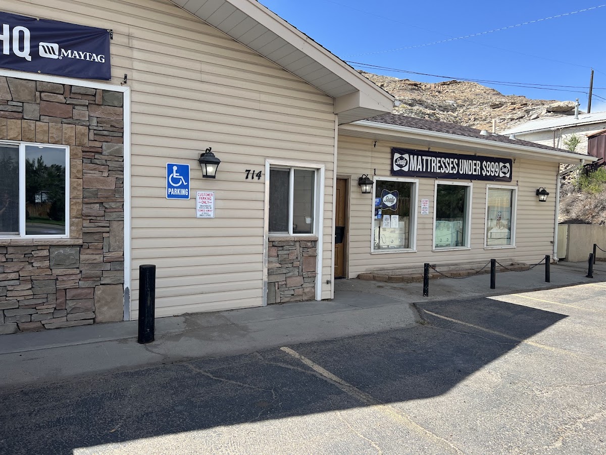 Rushmore Discount Outlet