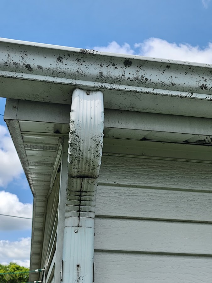 Premier Exterior Cleaning Svc - Premier Exterior Cleaning Svc Pipe Repair in Fond Du Lac, WI photo