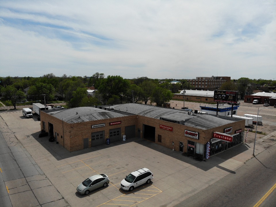 Garrett Tires & Treads