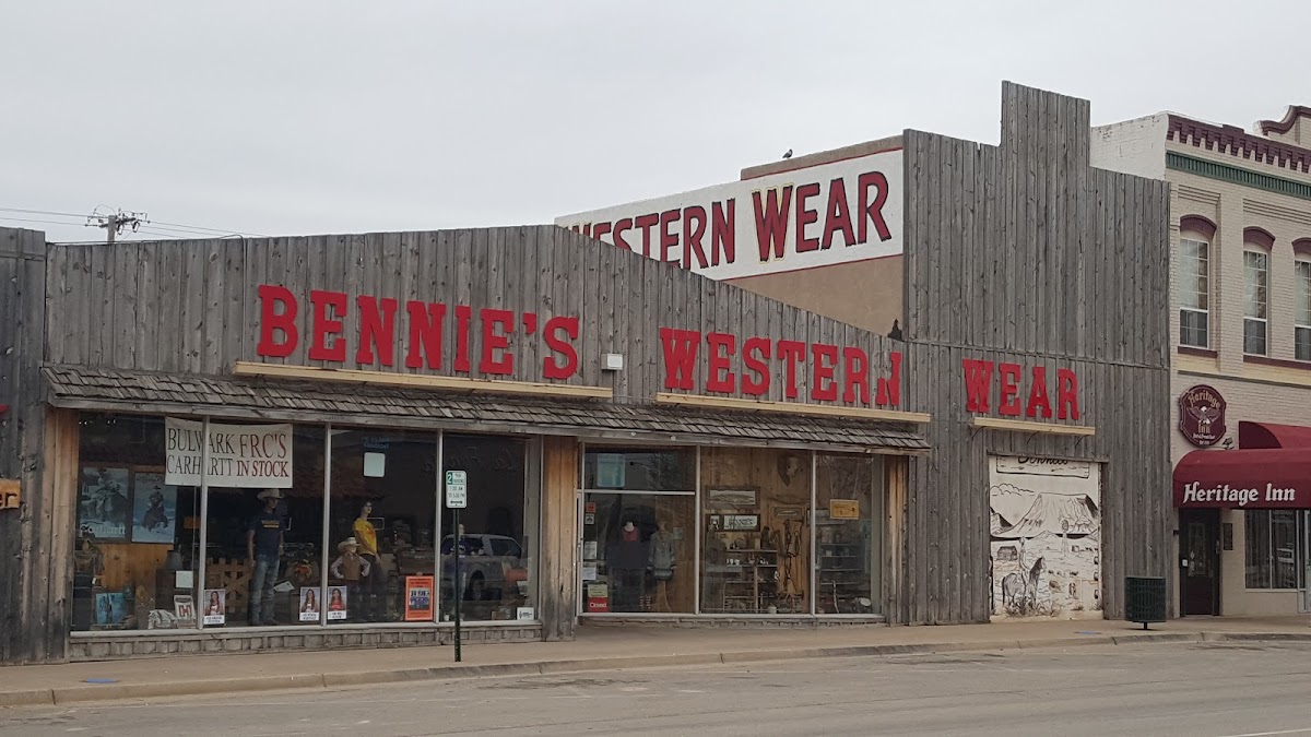 Bennie's Boot & Western Wear & Gun Shop - Bennie's Boot & Western Wear & Gun Shop Door Repair in Artesia, NM photo
