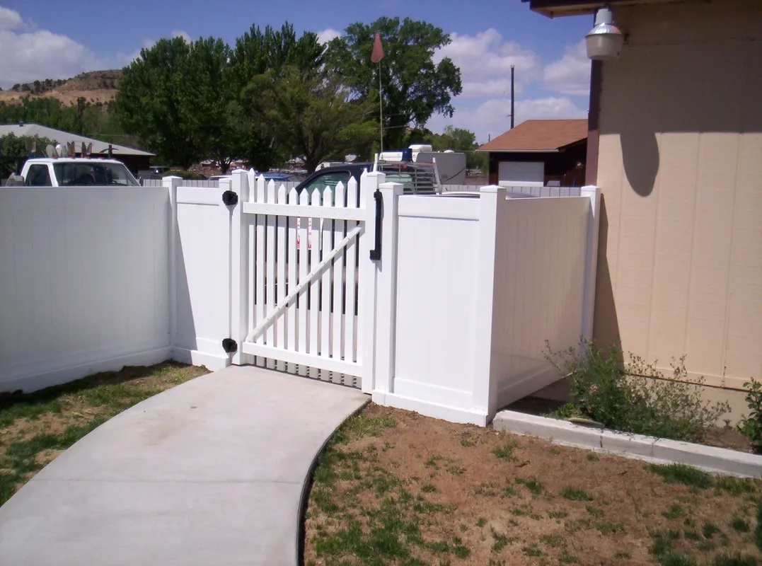 Fence Tech LLC