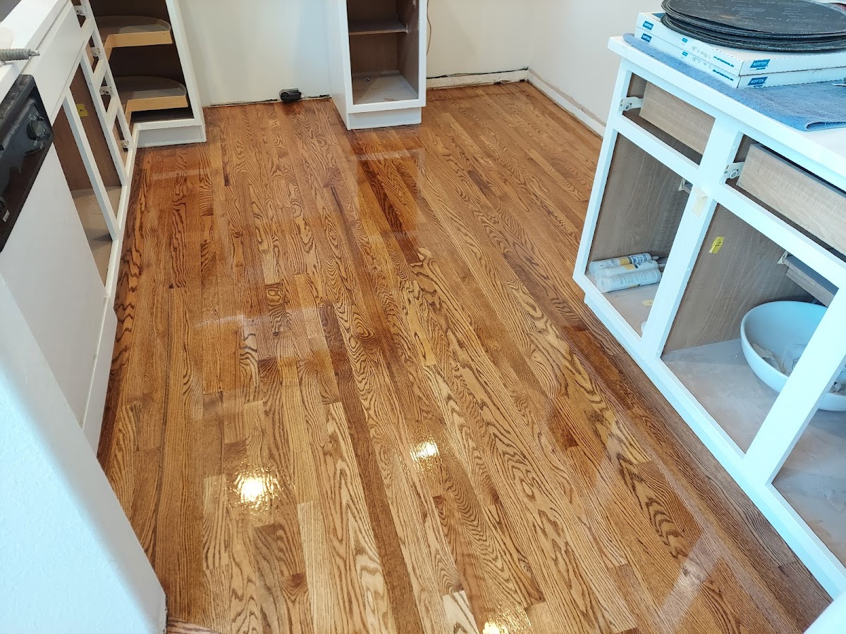 Hardwood Hills Flooring