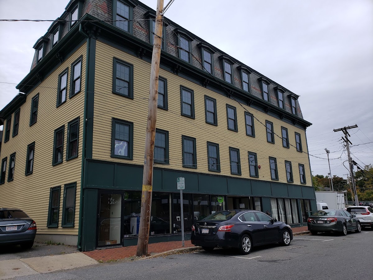 High-Tech Electronics - High-Tech Electronics TV Repair in Methuen, MA photo