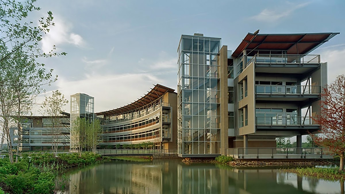 ACE Glass Construction Corporation