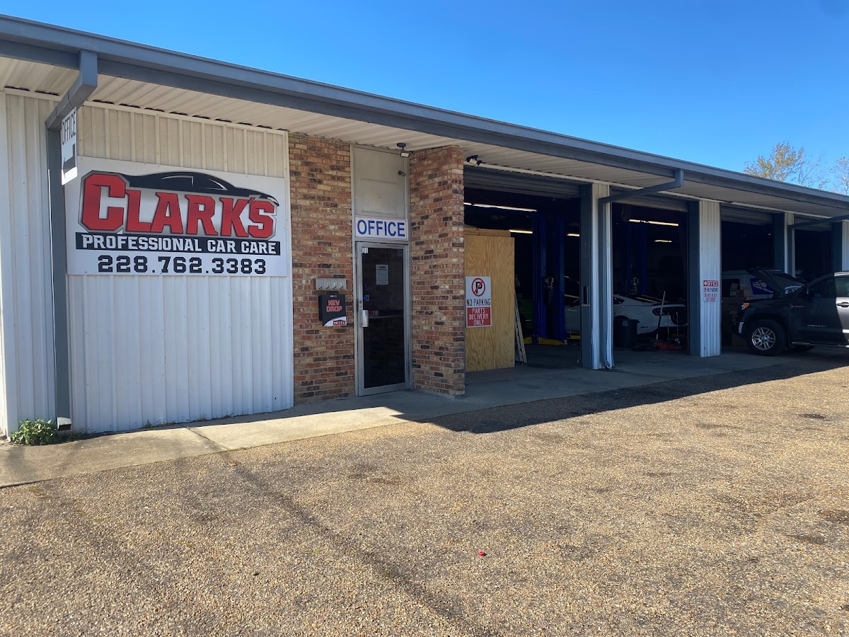 Clark's Professional Car Care - Pascagoula